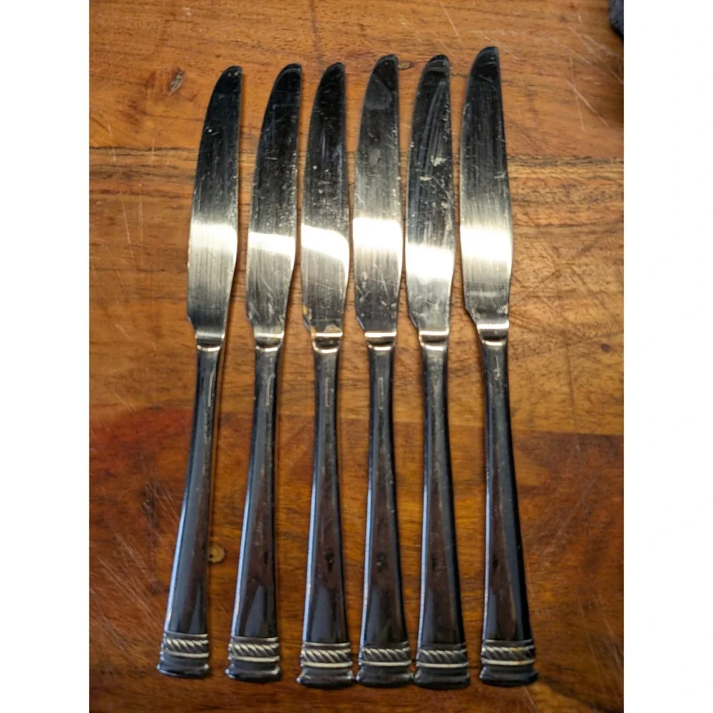 Set of 6 Stainless Steel Dinner‎ Knives Rope Cable Border Pattern Serrated Blade